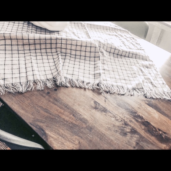 Linen tablecloth table scarf checked - Picture 2 of 6